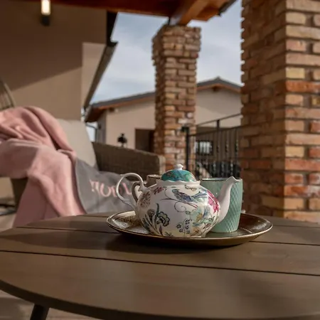 Modern Matuzzi By Istrabook * Loborika