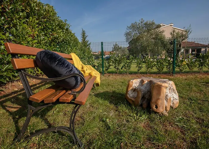 빌라 Modern Matuzzi By Istrabook *