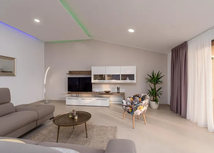 Modern Matuzzi By Istrabook *